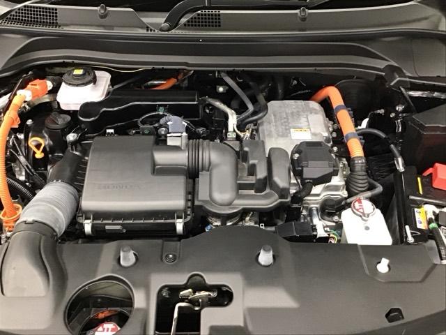 ヴェゼル ｅ：ＨＥＶＸ　ナビ　Ｒカメラ　ブルートゥース　フルセグ　セキュリティアラーム　衝突軽減ブレーキ　記録簿　オートクルーズコントロール　クリアランスソナー　リアカメラ　ＬＥＤヘッドランプ　カーテンエアバック　地デジ（29枚目）