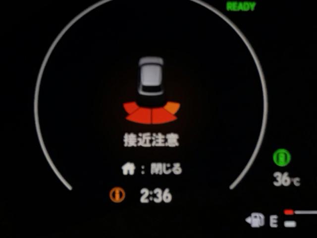 ヴェゼル ｅ：ＨＥＶＸ　ナビ　Ｒカメラ　ブルートゥース　フルセグ　セキュリティアラーム　衝突軽減ブレーキ　記録簿　オートクルーズコントロール　クリアランスソナー　リアカメラ　ＬＥＤヘッドランプ　カーテンエアバック　地デジ（50枚目）