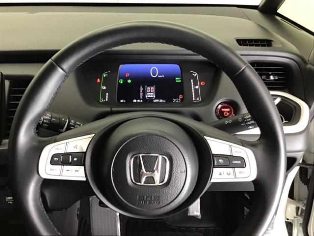 フィット ｅ：ＨＥＶホーム　ドラレコ　ナビ　Ｒカメラ　ブルートゥース　前後ブレーキサポート　アラウンドビューモニター　盗難防止　クリアランスソナー　ＥＣＯモード　スマートキー　ＬＥＤヘッドライト　オートクルーズ　オートライト（24枚目）