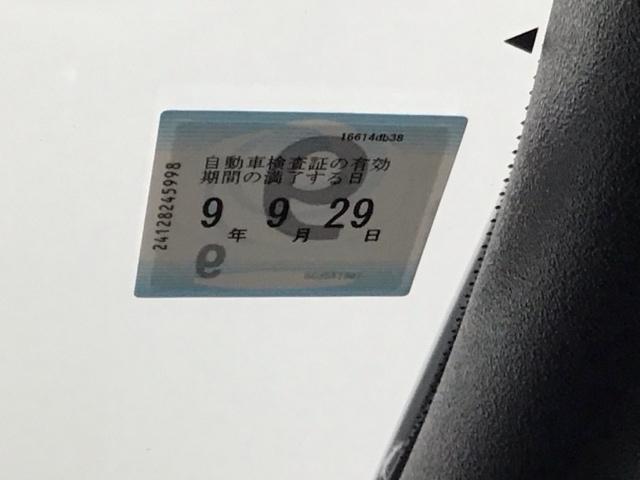 フィット ｅ：ＨＥＶホーム　ドラレコ　ナビ　Ｒカメラ　ブルートゥース　前後ブレーキサポート　アラウンドビューモニター　盗難防止　クリアランスソナー　ＥＣＯモード　スマートキー　ＬＥＤヘッドライト　オートクルーズ　オートライト（34枚目）