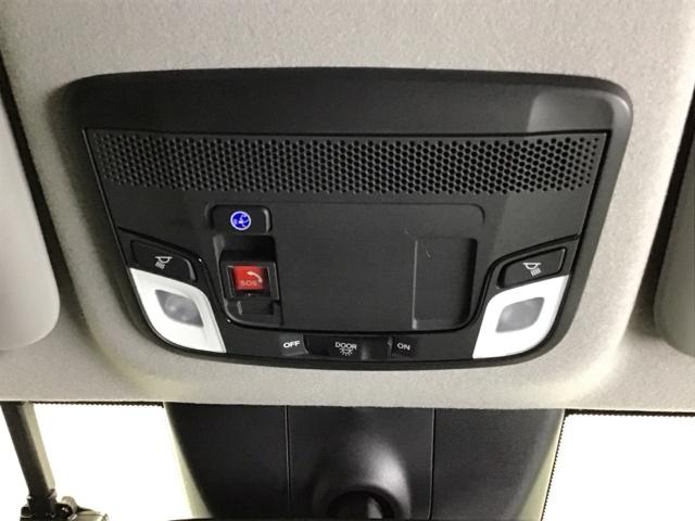 フィット ｅ：ＨＥＶホーム　ドラレコ　ナビ　Ｒカメラ　ブルートゥース　前後ブレーキサポート　アラウンドビューモニター　盗難防止　クリアランスソナー　ＥＣＯモード　スマートキー　ＬＥＤヘッドライト　オートクルーズ　オートライト（72枚目）