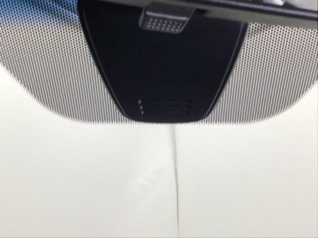 ステップワゴンスパーダ スパーダホンダセンシング　ナビ　Ｒカメラ　後席モニタ　ブルートゥース　両パワースライドドア　定期点検記録簿　地デジフルセグＴＶ　ＥＴＣ付　ＬＥＤヘットライト　スマ－トキ－　ＡＢＳ　パワーウィンドウ　後カメラ　ＶＳＡ　三列シート（64枚目）