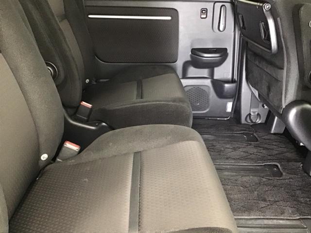 ステップワゴンスパーダ スパーダホンダセンシング　ナビ　Ｒカメラ　後席モニタ　ブルートゥース　両パワースライドドア　定期点検記録簿　地デジフルセグＴＶ　ＥＴＣ付　ＬＥＤヘットライト　スマ－トキ－　ＡＢＳ　パワーウィンドウ　後カメラ　ＶＳＡ　三列シート（73枚目）