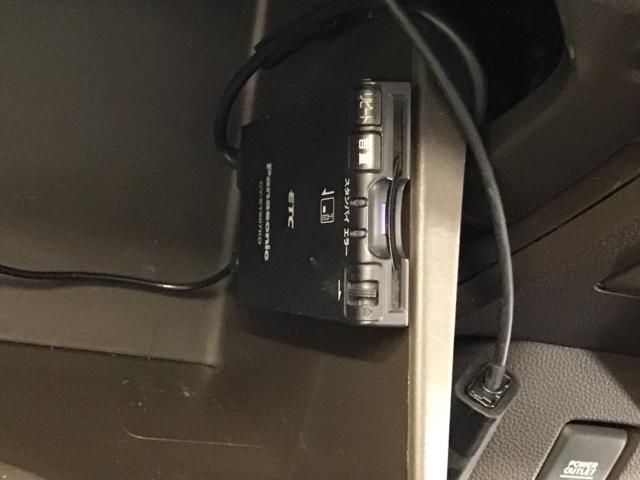 Ｎ－ＷＧＮ Ｇホンダセンシング　ナビ　ブルートゥース　ＣＤ　ＥＴＣ　イモビライザー　コーナーセンサー　記録簿　パワーステアリング　ＥＳＣ　オートエアコン　両席エアバック　クルコン　キーレスエントリー　ＡＢＳ　パワーウィンドウ（12枚目）