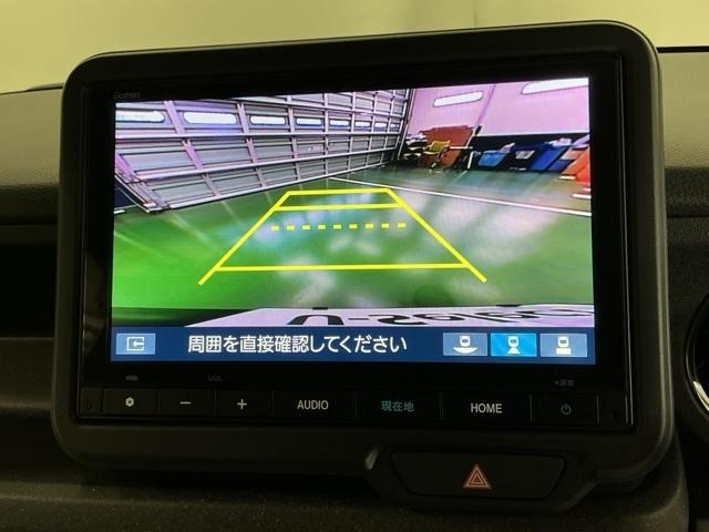 Ｎ－ＢＯＸカスタム ベースグレード　ナビ　Ｒカメラ　ブルートゥース　ＵＳＢ接続　ＣＭＢＳ　ベンチシート　オートエアコン　スマートキ　ＬＥＤ　盗難防止装置　クルコン　ＥＴＣ　バックカメラ　フルセグＴＶ　パワーステアリング　エアバッグ（12枚目）