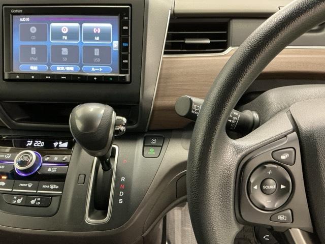 フリード Ｇ・ホンダセンシング　ナビ　Ｒカメラ　ブルートゥース　ＥＴＣ　追突被害軽減ブレーキ　ｉストップ　Ｗエアバッグ　パワーウィンドウ　アクティブクルーズコントロール　スマートキ　カラーバックモニター　整備点検記録簿　ＶＳＡ（3枚目）