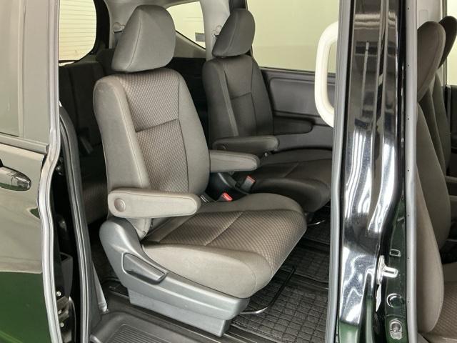 フリード Ｇ・ホンダセンシング　ナビ　Ｒカメラ　ブルートゥース　ＥＴＣ　追突被害軽減ブレーキ　ｉストップ　Ｗエアバッグ　パワーウィンドウ　アクティブクルーズコントロール　スマートキ　カラーバックモニター　整備点検記録簿　ＶＳＡ（19枚目）