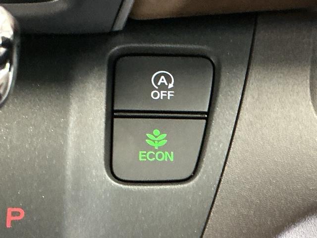 フリード Ｇ・ホンダセンシング　ナビ　Ｒカメラ　ブルートゥース　ＥＴＣ　追突被害軽減ブレーキ　ｉストップ　Ｗエアバッグ　パワーウィンドウ　アクティブクルーズコントロール　スマートキ　カラーバックモニター　整備点検記録簿　ＶＳＡ（25枚目）