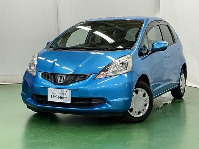 フィット Ｇ　ナビ　Ｒカメラ　ＣＤ　ＳＤ　ワンセグ　運転席助手席エアバッグ　Ｂモニター　１セグＴＶ　キーレスリモコン　盗難防止システム　エアコン　パワーウィンドウ　定期点検記録簿　パワステ　運転席エアバッグ（10枚目）