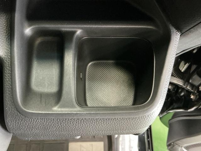 Ｎ－ＢＯＸカスタム Ｇ・Ｌホンダセンシング　ドラレコ　ナビ　Ｒカメラ　ブルートゥース　地デジＴＶ　整備記録簿　助手席エアバッグ　キーレス　アイドリングＳＴ　セキュリティーアラーム　スマ－トキ－　コーナーセンサ　リアカメラ　ＥＴＣ　前車追従機能（17枚目）