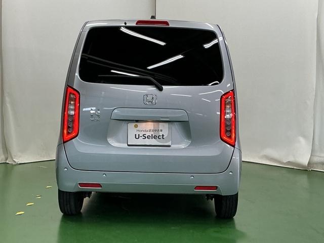 Ｎ－ＷＧＮ Ｌホンダセンシング　ナビ　Ｒカメラ　ブルートゥース　フルセグ　ＥＴＣ装備　Ｂモニタ　誤発進抑制　シートヒータ　オートライト　ＤＶＤ　横滑り防止機能　ＵＳＢポート　パーキングセンサー　セキュリティアラーム　キーフリー（9枚目）