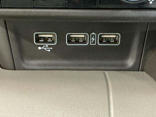 Ｎ－ＷＧＮ Ｌホンダセンシング　ナビ　Ｒカメラ　ブルートゥース　フルセグ　ＥＴＣ装備　Ｂモニタ　誤発進抑制　シートヒータ　オートライト　ＤＶＤ　横滑り防止機能　ＵＳＢポート　パーキングセンサー　セキュリティアラーム　キーフリー（55枚目）