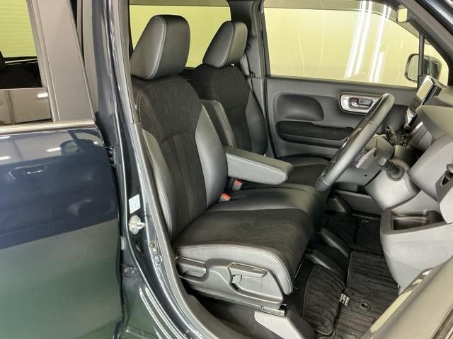 Ｎ－ＷＧＮカスタム Ｌ・ターボホンダセンシング　ナビ　Ｒカメラ　ブルートゥース　フルセグ　ブレーキサポート　盗難警報装置　横滑り防止機能　サイドエアバック　クルーズＣ　クリアランスソナ　ＬＥＤヘッド　シ－トヒ－タ－　リヤカメラ　タ－ボ　整備記録簿（23枚目）