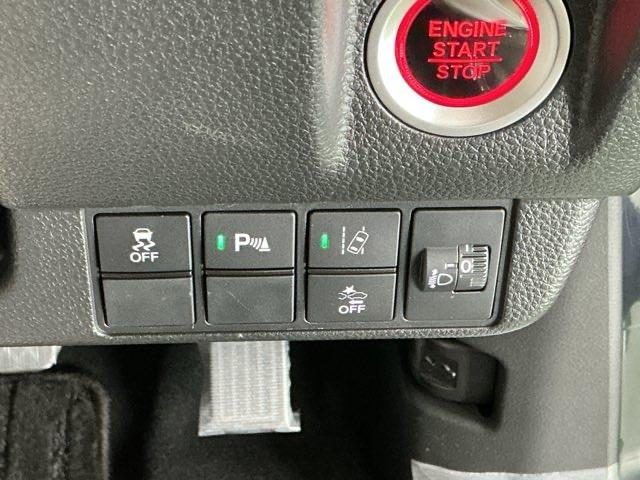 Ｎ－ＷＧＮカスタム Ｌ・ターボホンダセンシング　ナビ　Ｒカメラ　ブルートゥース　フルセグ　ブレーキサポート　盗難警報装置　横滑り防止機能　サイドエアバック　クルーズＣ　クリアランスソナ　ＬＥＤヘッド　シ－トヒ－タ－　リヤカメラ　タ－ボ　整備記録簿（29枚目）