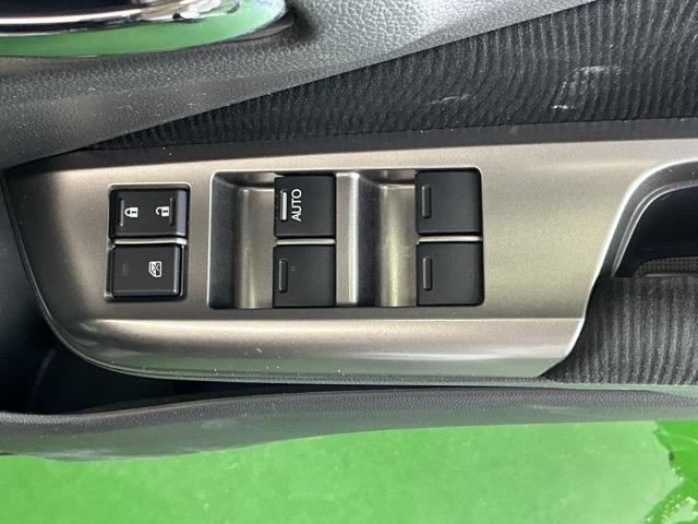 グレイス ハイブリッドＥＸ　ナビ　Ｒカメラ　ブルートゥース　フルセグ　スマートキ－　運転席エアバッグ　Ａストップ　地上デジタル　エアコン　ＬＥＤヘッドランプ　クルーズＣ　ＤＶＤ再生可能　キーレスエントリー　パワーウィンドウ（59枚目）