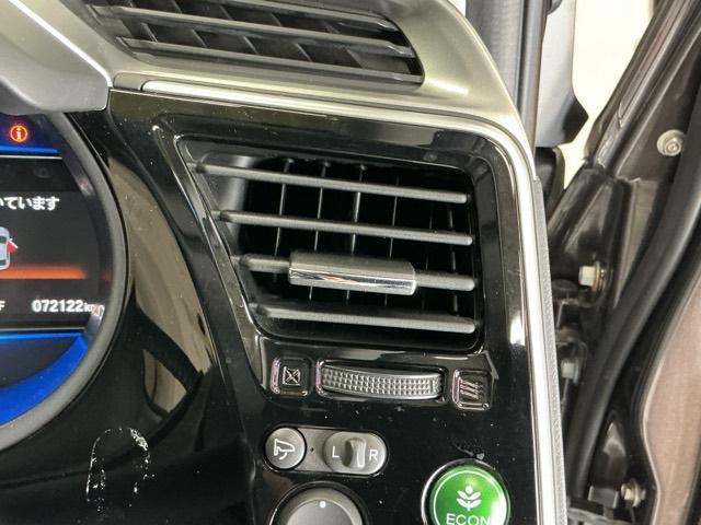 グレイス ハイブリッドＥＸ　ナビ　Ｒカメラ　ブルートゥース　フルセグ　スマートキ－　運転席エアバッグ　Ａストップ　地上デジタル　エアコン　ＬＥＤヘッドランプ　クルーズＣ　ＤＶＤ再生可能　キーレスエントリー　パワーウィンドウ（61枚目）