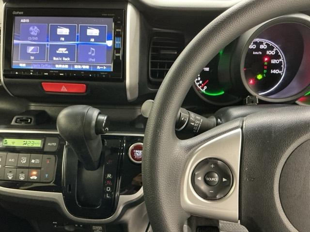 Ｎ－ＢＯＸ Ｇ・Ｌパッケージ　ナビ　Ｒカメラ　ブルートゥース　フルセグ　Ｉ－ＳＴＯＰ　ベンチ席　メンテナンスノート　カラーバックモニター　全席ＰＷ　イモビライザー　地ＴＶ　ＡＡＣ　横滑り防止　スマートキー　ＤＶＤ再生　ＡＢＳ（3枚目）