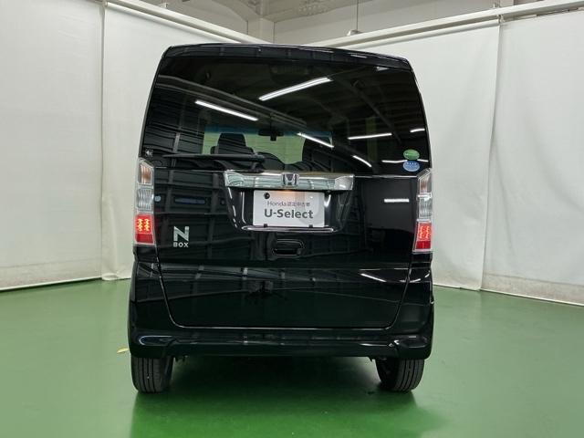 Ｎ－ＢＯＸ Ｇ・Ｌパッケージ　ナビ　Ｒカメラ　ブルートゥース　フルセグ　Ｉ－ＳＴＯＰ　ベンチ席　メンテナンスノート　カラーバックモニター　全席ＰＷ　イモビライザー　地ＴＶ　ＡＡＣ　横滑り防止　スマートキー　ＤＶＤ再生　ＡＢＳ（9枚目）