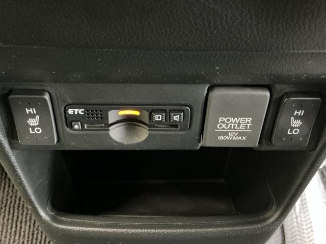 Ｎ－ＢＯＸカスタム ＧターボＳＳパッケージ　ナビ　Ｒカメラ　ブルートゥース　フルセグ　ＵＳＢポート　ＥＣＯＮ　Ｂモニター　スマートエントリー　ＶＳＡ　盗難防止システム　ＡＡＣ　オートクルーズコントロール　サイドカーテンエアバック　パワステ（13枚目）