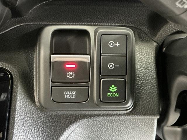 Ｎ－ＢＯＸカスタム Ｌターボスタイル＋ブラック　ドラレコ　ナビ　Ｒカメラ　ブルートゥース　ベンチＳ　ターボエンジン　コーナーセンサ　スマ－トキ－　エアバック　横滑り防止機能　サイドカーテンエアバック　Ｄレコ　ＵＳＢ接続　クルーズコントロール　地デジ（18枚目）