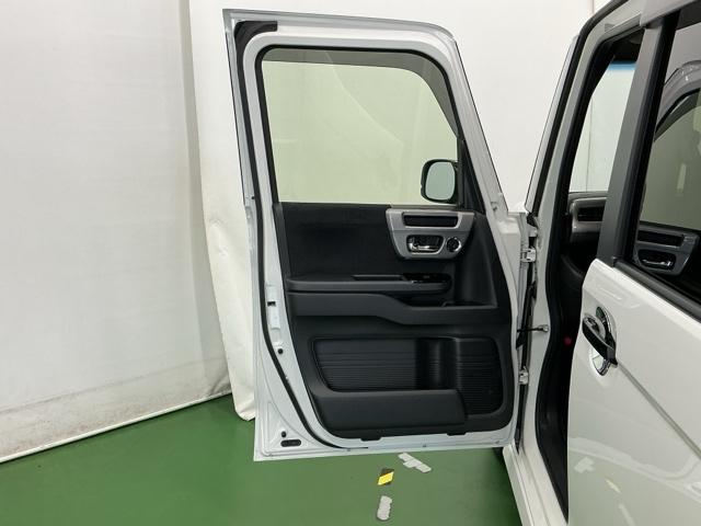 Ｎ－ＢＯＸカスタム Ｌターボスタイル＋ブラック　ドラレコ　ナビ　Ｒカメラ　ブルートゥース　ベンチＳ　ターボエンジン　コーナーセンサ　スマ－トキ－　エアバック　横滑り防止機能　サイドカーテンエアバック　Ｄレコ　ＵＳＢ接続　クルーズコントロール　地デジ（53枚目）