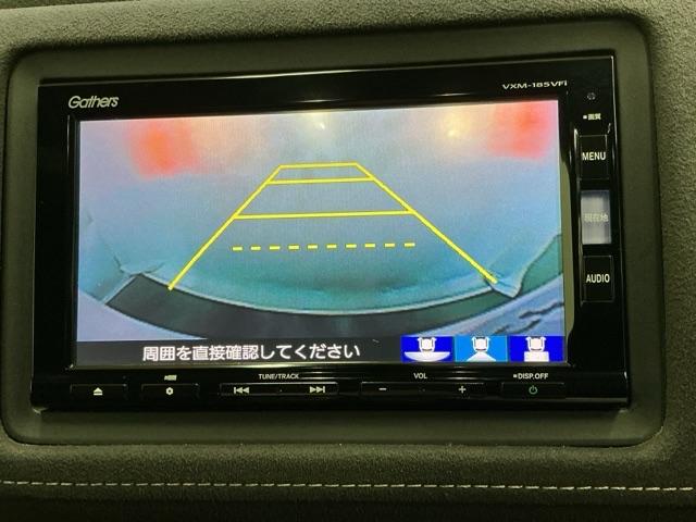 ヴェゼル ハイブリッドＲＳ・ホンダセンシング　ナビ　Ｒカメラ　ブルートゥース　フルセグ　ＥＴＣ付　定期点検記録簿　サイドＳＲＳ　フルオートエアコン　ＵＳＢ接続　両席エアバック　スマキー　オートクルーズコントロール　衝突軽減ブレーキシステム　イモビ（12枚目）