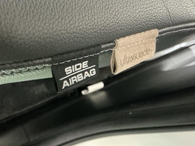 ヴェゼル ハイブリッドＲＳ・ホンダセンシング　ナビ　Ｒカメラ　ブルートゥース　フルセグ　ＥＴＣ付　定期点検記録簿　サイドＳＲＳ　フルオートエアコン　ＵＳＢ接続　両席エアバック　スマキー　オートクルーズコントロール　衝突軽減ブレーキシステム　イモビ（52枚目）