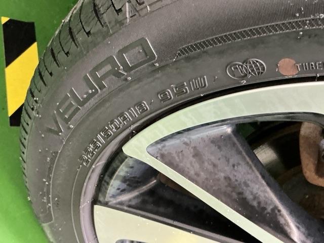 ヴェゼル ハイブリッドＲＳ・ホンダセンシング　ナビ　Ｒカメラ　ブルートゥース　フルセグ　ＥＴＣ付　定期点検記録簿　サイドＳＲＳ　フルオートエアコン　ＵＳＢ接続　両席エアバック　スマキー　オートクルーズコントロール　衝突軽減ブレーキシステム　イモビ（67枚目）