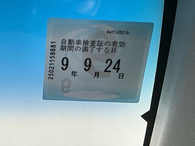 フリードハイブリッド ジャストセレクション　ナビ　Ｒカメラ　ブルートゥース　フルセグ　セキュリティー　横滑り防止機能　記録簿　地デジ　エアバック　ＤＶＤ再生可能　キーレスエントリー　ＰＳ　ＥＴＣ　３列　サイドカーテンエアバック　ＡＢＳ（31枚目）