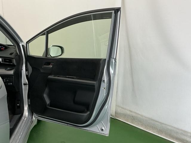 フリードハイブリッド ジャストセレクション　ナビ　Ｒカメラ　ブルートゥース　フルセグ　セキュリティー　横滑り防止機能　記録簿　地デジ　エアバック　ＤＶＤ再生可能　キーレスエントリー　ＰＳ　ＥＴＣ　３列　サイドカーテンエアバック　ＡＢＳ（47枚目）