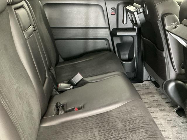 フリードハイブリッド ジャストセレクション　ナビ　Ｒカメラ　ブルートゥース　フルセグ　セキュリティー　横滑り防止機能　記録簿　地デジ　エアバック　ＤＶＤ再生可能　キーレスエントリー　ＰＳ　ＥＴＣ　３列　サイドカーテンエアバック　ＡＢＳ（49枚目）