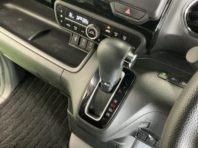 Ｎ－ＢＯＸカスタム Ｌ　ナビ　Ｒカメラ　ブルートゥース　フルセグ　Ｐソナー　サイドエアバッグ　Ａストップ　シートヒータ　ベンチシート　点検記録簿　キーフリーシステム　ＬＥＤライト　リアカメ　クルーズコントロール　ＡＣ　ＵＳＢ（15枚目）