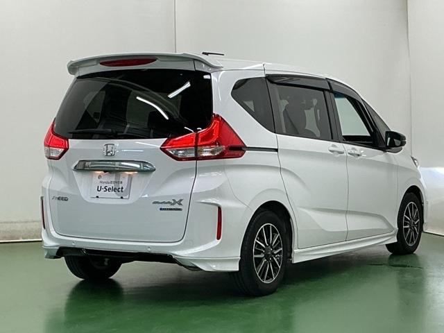 フリードハイブリッド ハイブリッド・モデューロX ドラレコ ナビ Rカメラ 後席モニター アイドリングストップ オートエアコン DVD スマ-トキ- クルコン LEDヘッドライト リアカメラ 衝突被害軽減システム VSA ETC フルセグTV USB(8枚目)