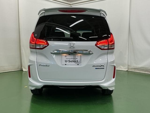 フリードハイブリッド ハイブリッド・モデューロX ドラレコ ナビ Rカメラ 後席モニター アイドリングストップ オートエアコン DVD スマ-トキ- クルコン LEDヘッドライト リアカメラ 衝突被害軽減システム VSA ETC フルセグTV USB(9枚目)