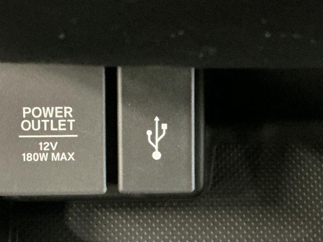 フリードハイブリッド ハイブリッド・モデューロX ドラレコ ナビ Rカメラ 後席モニター アイドリングストップ オートエアコン DVD スマ-トキ- クルコン LEDヘッドライト リアカメラ 衝突被害軽減システム VSA ETC フルセグTV USB(21枚目)