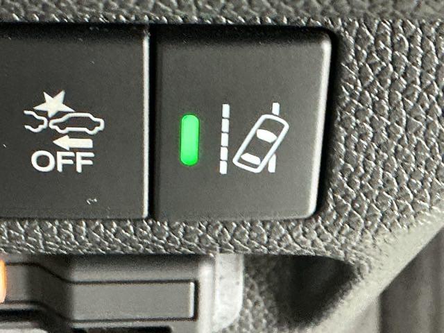 フリードハイブリッド ハイブリッド・モデューロX ドラレコ ナビ Rカメラ 後席モニター アイドリングストップ オートエアコン DVD スマ-トキ- クルコン LEDヘッドライト リアカメラ 衝突被害軽減システム VSA ETC フルセグTV USB(28枚目)