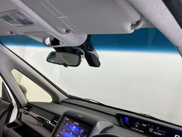 フリードハイブリッド ハイブリッド・モデューロX ドラレコ ナビ Rカメラ 後席モニター アイドリングストップ オートエアコン DVD スマ-トキ- クルコン LEDヘッドライト リアカメラ 衝突被害軽減システム VSA ETC フルセグTV USB(31枚目)