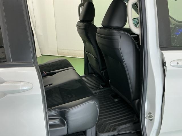 フリードハイブリッド ハイブリッド・モデューロX ドラレコ ナビ Rカメラ 後席モニター アイドリングストップ オートエアコン DVD スマ-トキ- クルコン LEDヘッドライト リアカメラ 衝突被害軽減システム VSA ETC フルセグTV USB(64枚目)