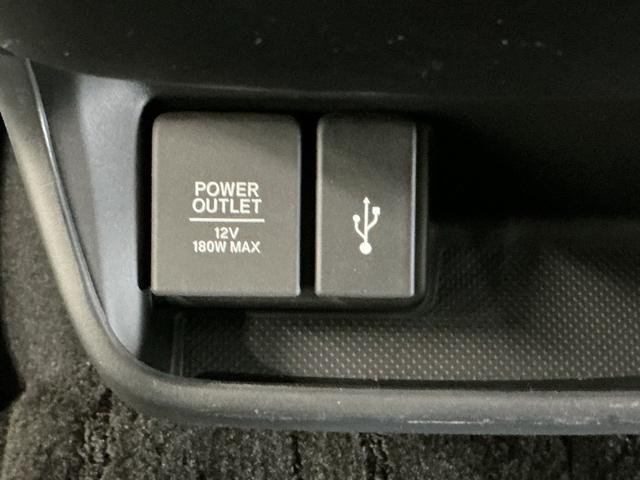 フリードハイブリッド ハイブリッド・モデューロX ドラレコ ナビ Rカメラ 後席モニター アイドリングストップ オートエアコン DVD スマ-トキ- クルコン LEDヘッドライト リアカメラ 衝突被害軽減システム VSA ETC フルセグTV USB(74枚目)