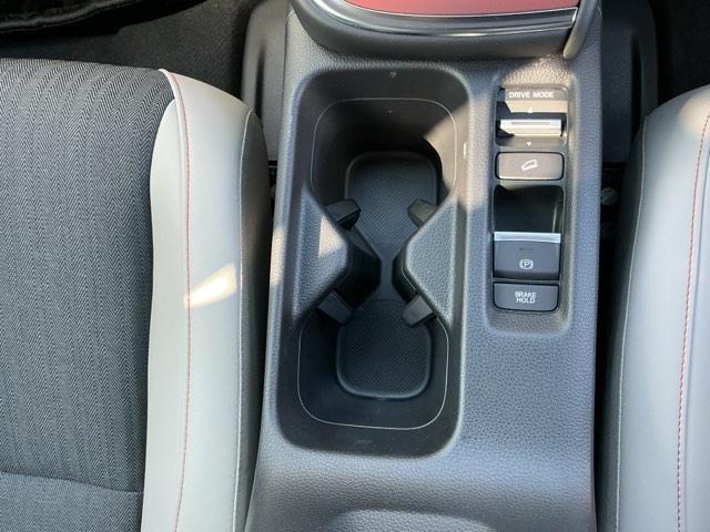 ヴェゼル e:HEVPLaY ナビ Rカメラ ブルートゥース フルセグ 衝突被害軽減ブレーキ カーテンエアバッグ 盗難防止装置 アイドルストップ Pセンサー ABS ESC フルオートエアコン リアカメラ シートヒータ エアバッグ(19枚目)