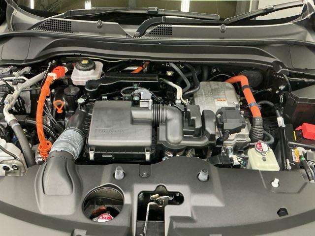 ヴェゼル e:HEVPLaY ナビ Rカメラ ブルートゥース フルセグ 衝突被害軽減ブレーキ カーテンエアバッグ 盗難防止装置 アイドルストップ Pセンサー ABS ESC フルオートエアコン リアカメラ シートヒータ エアバッグ(36枚目)