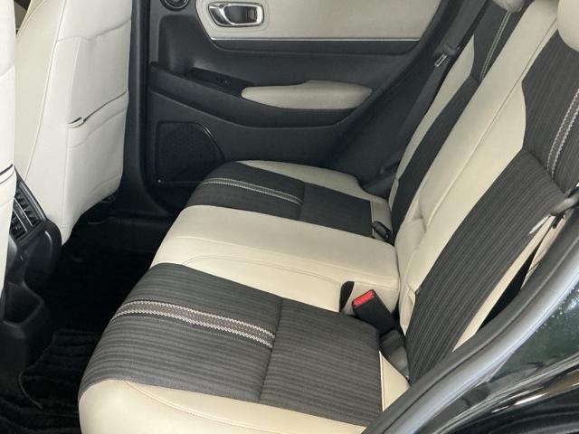 ヴェゼル e:HEVPLaY ナビ Rカメラ ブルートゥース フルセグ 衝突被害軽減ブレーキ カーテンエアバッグ 盗難防止装置 アイドルストップ Pセンサー ABS ESC フルオートエアコン リアカメラ シートヒータ エアバッグ(57枚目)