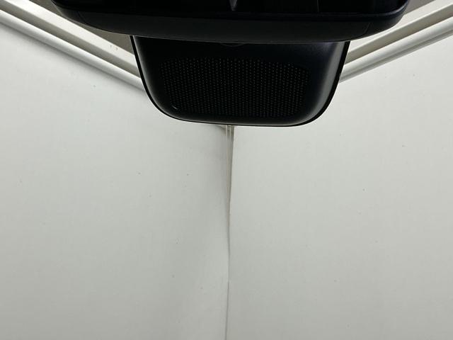 ヴェゼル e:HEVPLaY ナビ Rカメラ ブルートゥース フルセグ 衝突被害軽減ブレーキ カーテンエアバッグ 盗難防止装置 アイドルストップ Pセンサー ABS ESC フルオートエアコン リアカメラ シートヒータ エアバッグ(75枚目)