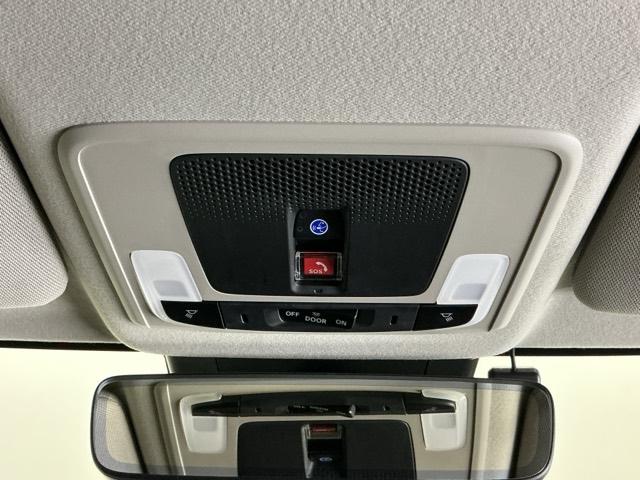 ヴェゼル ｅ：ＨＥＶＺ　コンビシート（プライムスムース×ファブリック）専用インテリア　衝突回避支援ブレーキ機能　スマキ　フルオートエアコン　エアバッグ　両席エアバック　記録簿付　パワーウィンドウ　ＬＥＤランプ　ソナー　ＡＢＳ（59枚目）