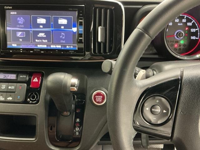 Ｎ－ＯＮＥ プレミアムツアラーＳＳネオクラシックレーサーパッケジ　ナビ　Ｒカメラ　ブルートゥース　フルセグ　低全高ルーフ　ＥＣＯＮ　エアバッグ　ＤＶＤ　ベンチシート　地デジ　Ｂカメラ　ターボ　サイドカーテンエアバック　前席シートヒーター　横滑り防止装置　ＥＴＣ（3枚目）