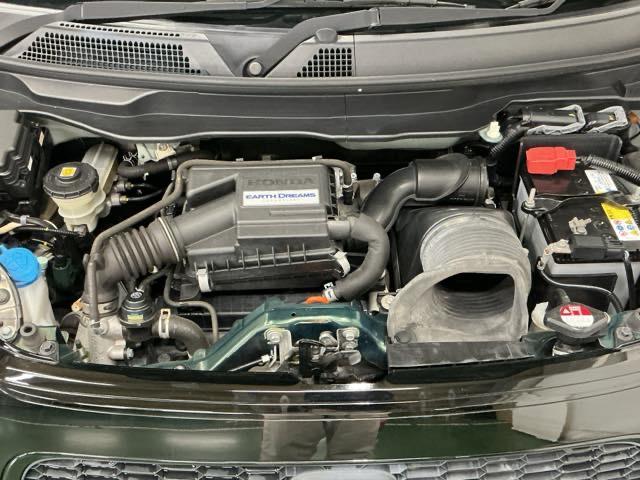 Ｎ－ＯＮＥ プレミアムツアラーＳＳネオクラシックレーサーパッケジ　ナビ　Ｒカメラ　ブルートゥース　フルセグ　低全高ルーフ　ＥＣＯＮ　エアバッグ　ＤＶＤ　ベンチシート　地デジ　Ｂカメラ　ターボ　サイドカーテンエアバック　前席シートヒーター　横滑り防止装置　ＥＴＣ（30枚目）