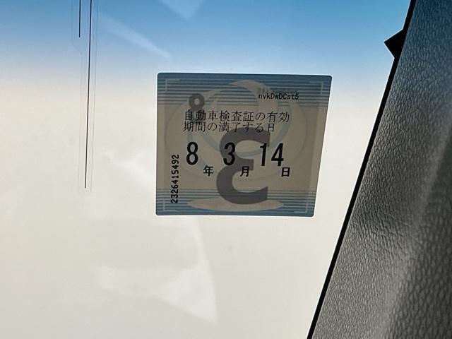 Ｎ－ＯＮＥ プレミアムツアラーＳＳネオクラシックレーサーパッケジ　ナビ　Ｒカメラ　ブルートゥース　フルセグ　低全高ルーフ　ＥＣＯＮ　エアバッグ　ＤＶＤ　ベンチシート　地デジ　Ｂカメラ　ターボ　サイドカーテンエアバック　前席シートヒーター　横滑り防止装置　ＥＴＣ（33枚目）