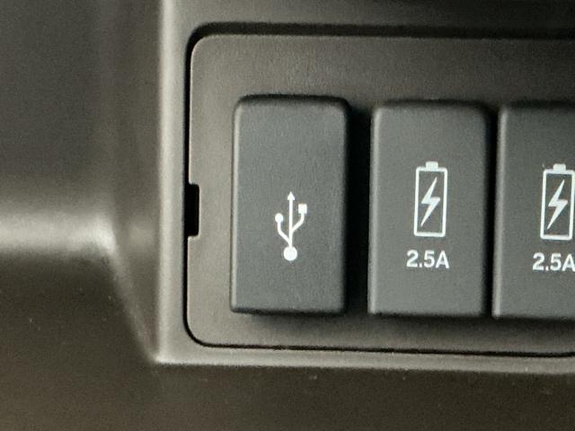 Ｎ－ＢＯＸ Ｌ　ナビ　Ｒカメラ　ブルートゥース　フルセグ　衝突回避支援ブレーキ　Ｉ－ＳＴＯＰ　クリソナ　ＰＷ　パワステ　Ｓヒーター　スマ－トキ－　Ｂカメ　地デジＴＶ　サイドエアバック　横滑り防止　整備記録簿　ＤＶＤ（17枚目）