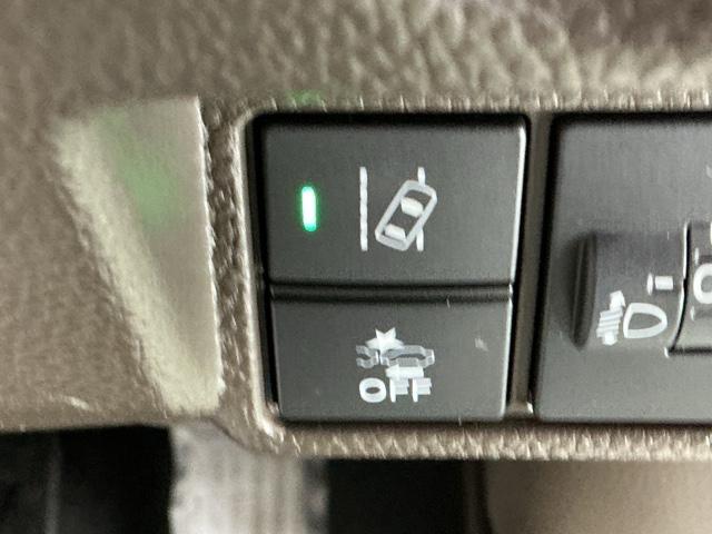 Ｎ－ＢＯＸ Ｌ　ナビ　Ｒカメラ　ブルートゥース　フルセグ　衝突回避支援ブレーキ　Ｉ－ＳＴＯＰ　クリソナ　ＰＷ　パワステ　Ｓヒーター　スマ－トキ－　Ｂカメ　地デジＴＶ　サイドエアバック　横滑り防止　整備記録簿　ＤＶＤ（27枚目）