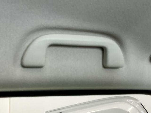 Ｎ－ＢＯＸ Ｌ　ナビ　Ｒカメラ　ブルートゥース　フルセグ　衝突回避支援ブレーキ　Ｉ－ＳＴＯＰ　クリソナ　ＰＷ　パワステ　Ｓヒーター　スマ－トキ－　Ｂカメ　地デジＴＶ　サイドエアバック　横滑り防止　整備記録簿　ＤＶＤ（66枚目）